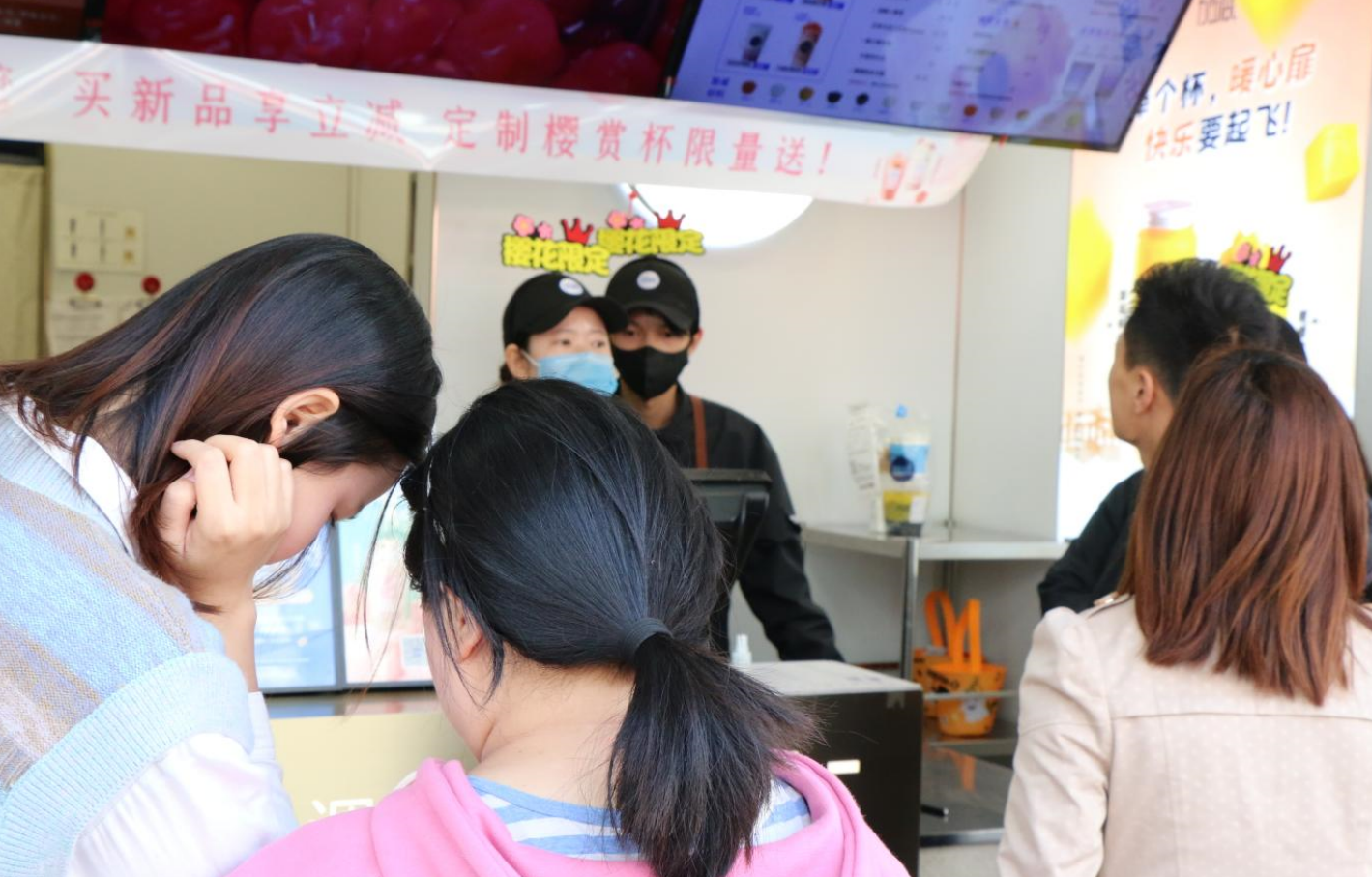 AG官方登录入口茶饮：奶茶加盟市场火热，为什么有些人却无法加入